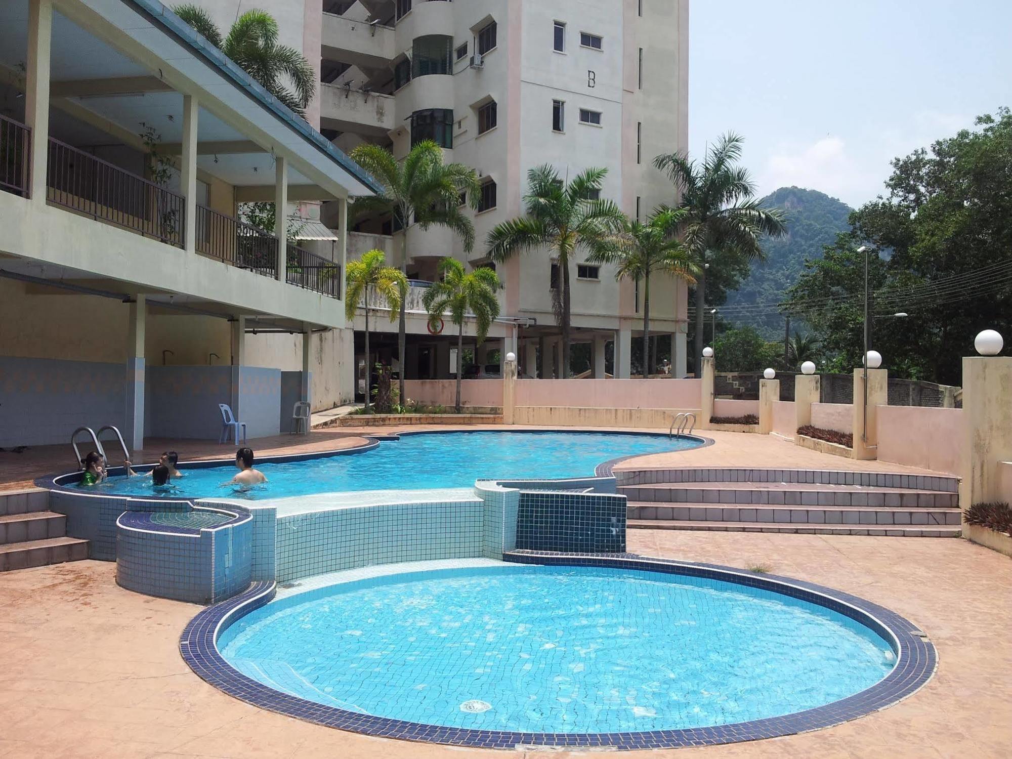 Tambun Penthouse * Ipoh